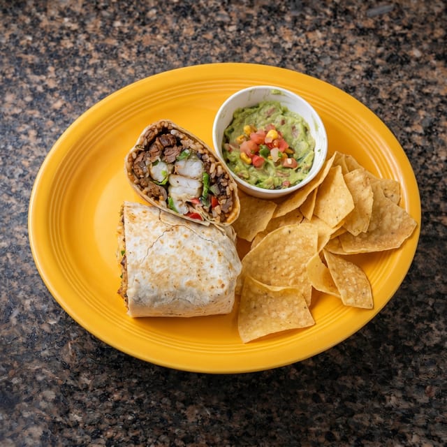Mar Y Tierra Burrito.