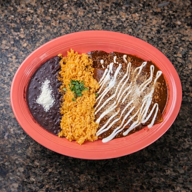 Enchiladas De Mole.