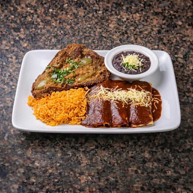 Enchilada Tampiquena.